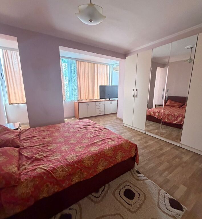 Shitet apartament 3+1+2 ne astir