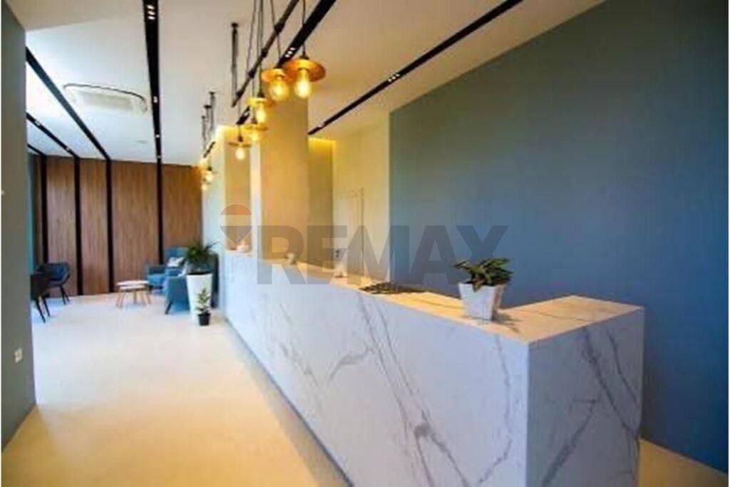 FOR SALE HOTEL YACHT PORT, RADHIMË ID: 530581007-206