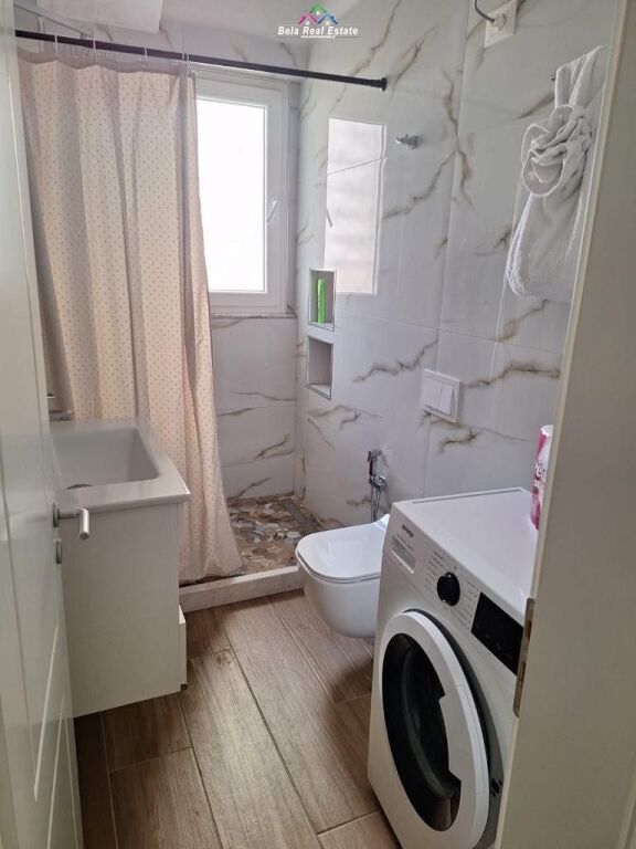 Appartamento In Affitto 2+1 Vicino Al Nuovo Mercato (ID B221258) Tirana.
