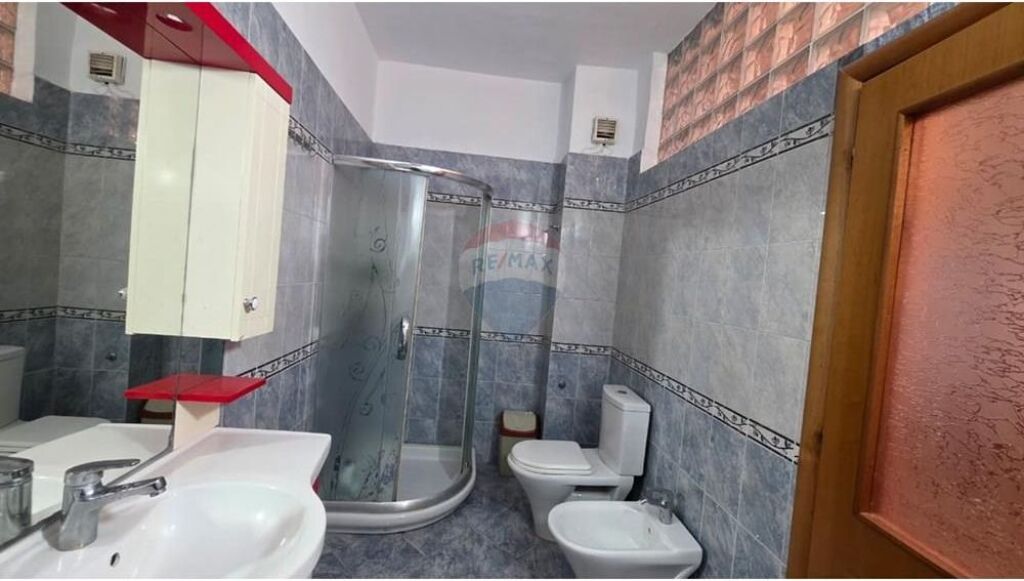 Apartament 3+1 ne shitje,Vlore