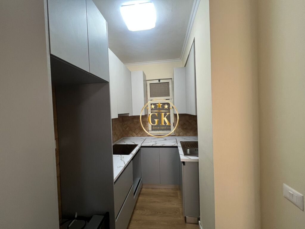 🏡 SHITET APATRAMENT 2+1 PLAZH DURRES