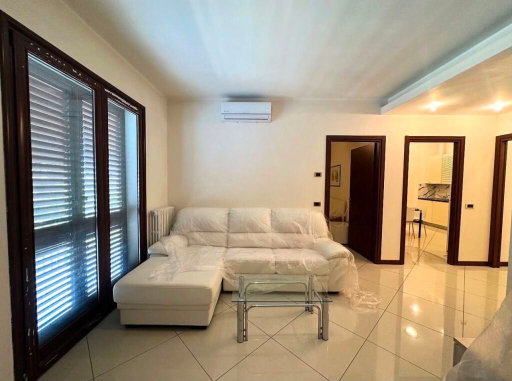 Apartment 1+1 for rent in Kinostudio.