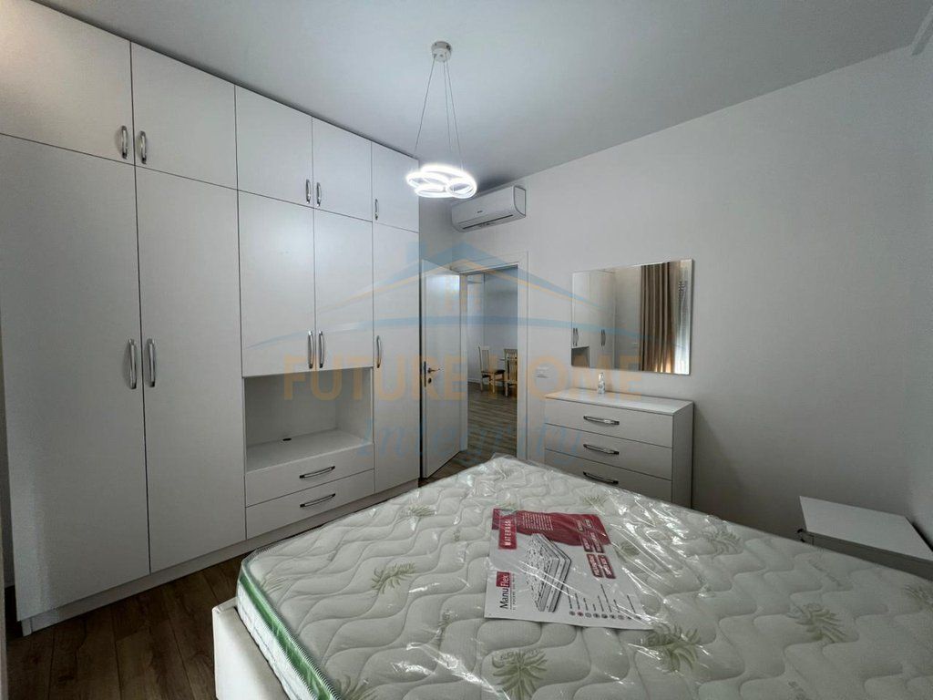 Affitto, Appartamento 2+1, Residenza Porta Tirana Nuova, Tirana.