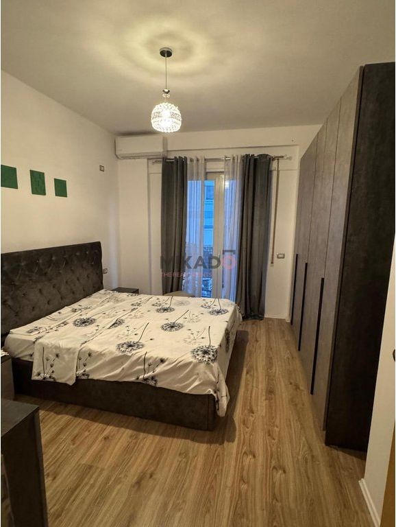 Apartament 1+1 me qira – Liqeni i Thatë !