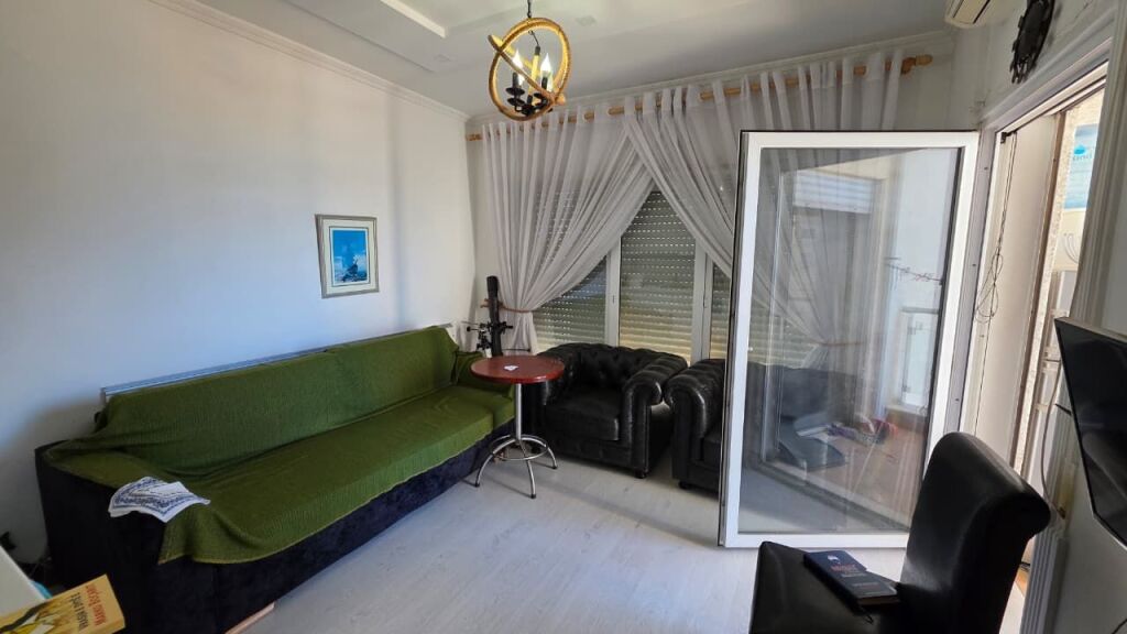 For rent the three summer months, Shkembi i Kavajes