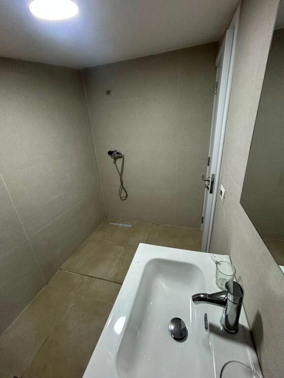 Apartment 2+1+2 for rent opposite UET in Porcelan