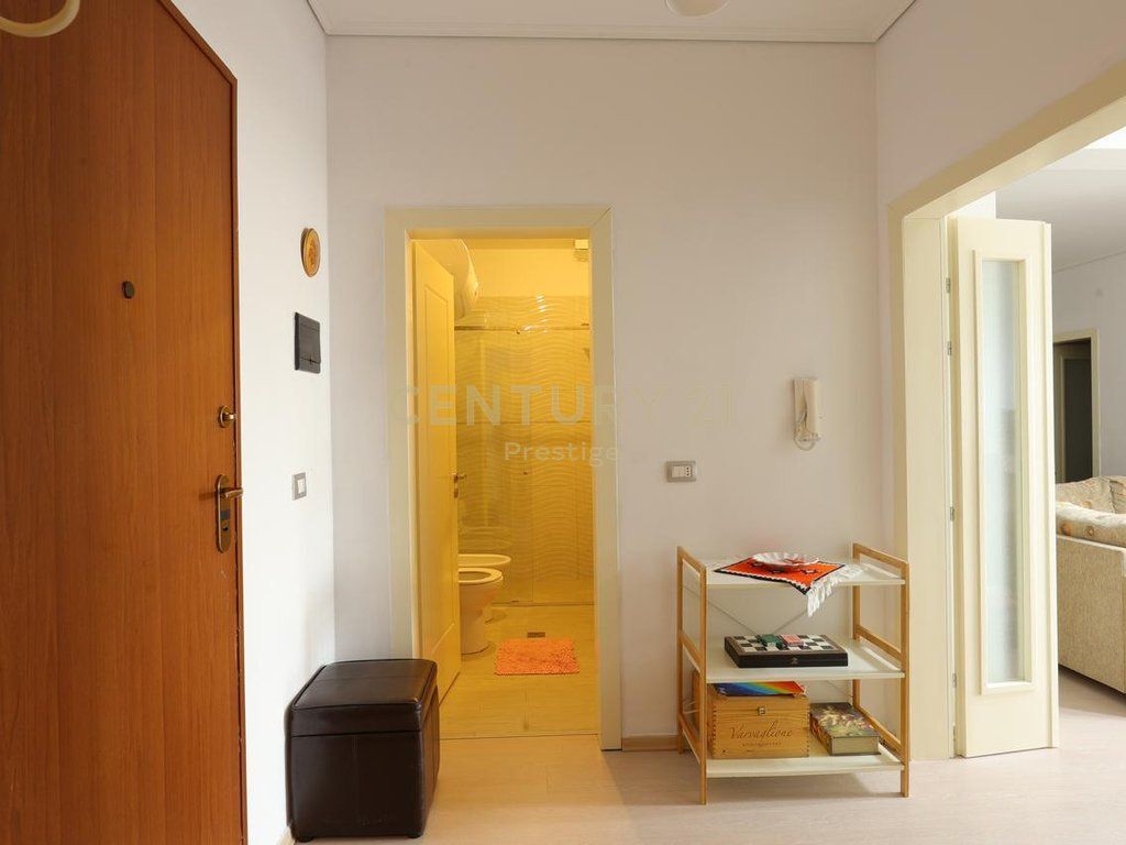 Apartament 2+1+2 per shitje tek Kompleksi Grand, Tregu Elektrik