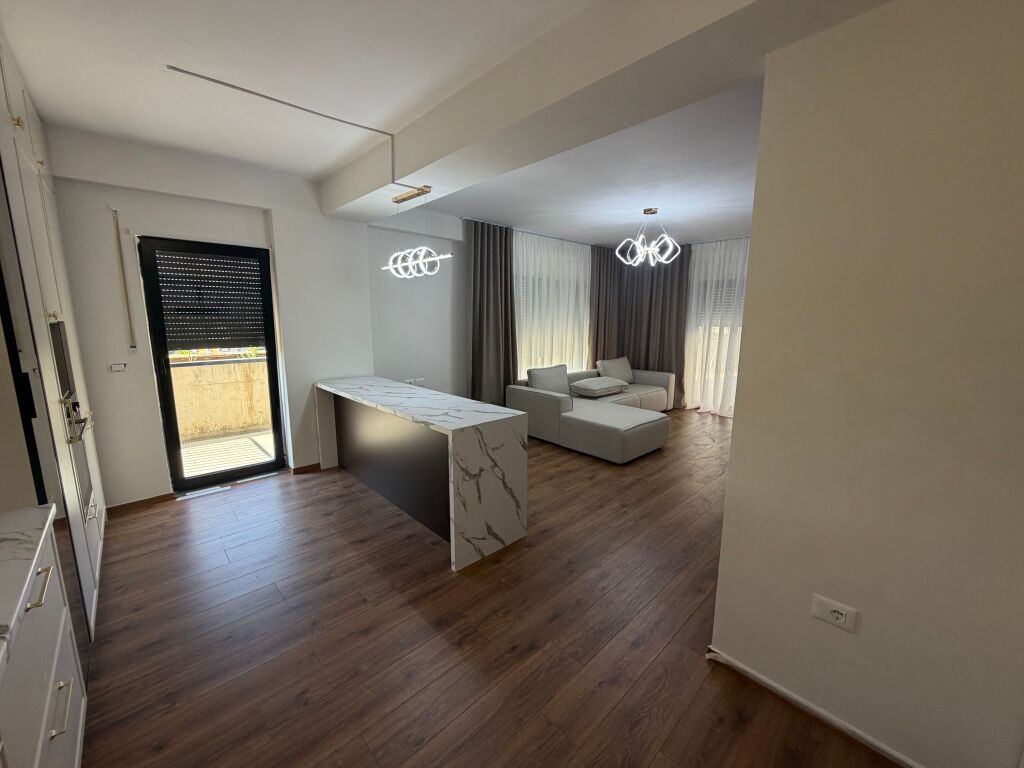 💥 Affitto di Lusso 2+1+🅿️+Veranda / Kodra Diellit 💥