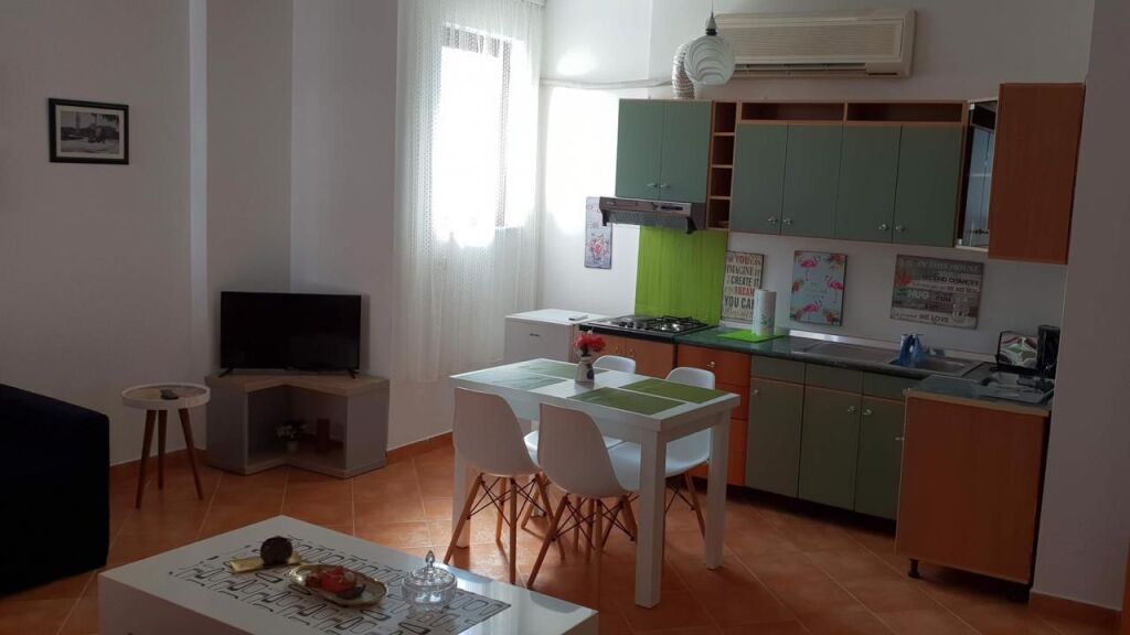 For rent 1+1 new apartment near Harry Fultz near Prestige