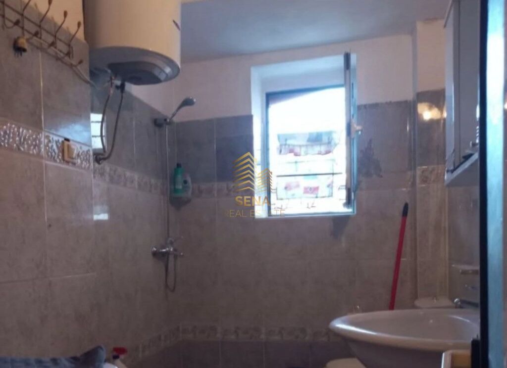 Qira, Apartament, 1+1+Kuzhine e Vecuar, Brryli, 500 Euro/Muaj