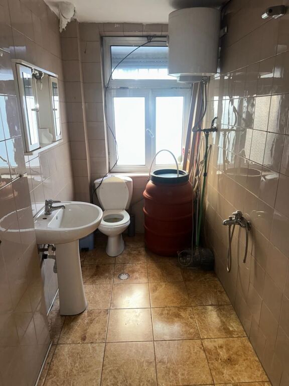 🏢 Appartamento 1+1 in Affitto – Incrocio 21 Dhjetori