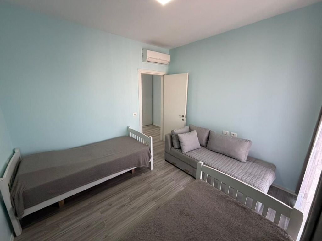 🏡 Apartment 2+1 + 2 bathrooms for rent📍 Dibra Street, near Vila Goldi ✨💰 Price: 65,000 lek/month
