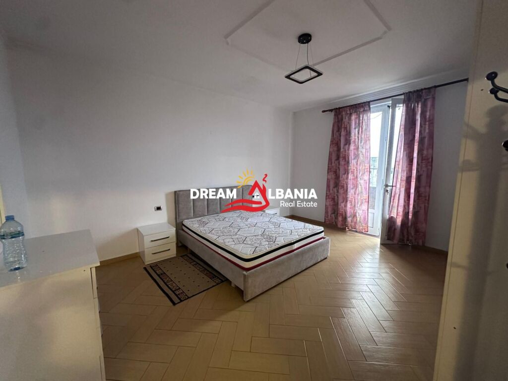 Affittasi appartamento 2+1 a Kinostudio ( ID 42215578)
