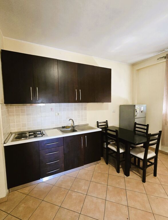 🏡Apartament 2+1 në Shitje – Zona e Ish-Parkut, Tiranë