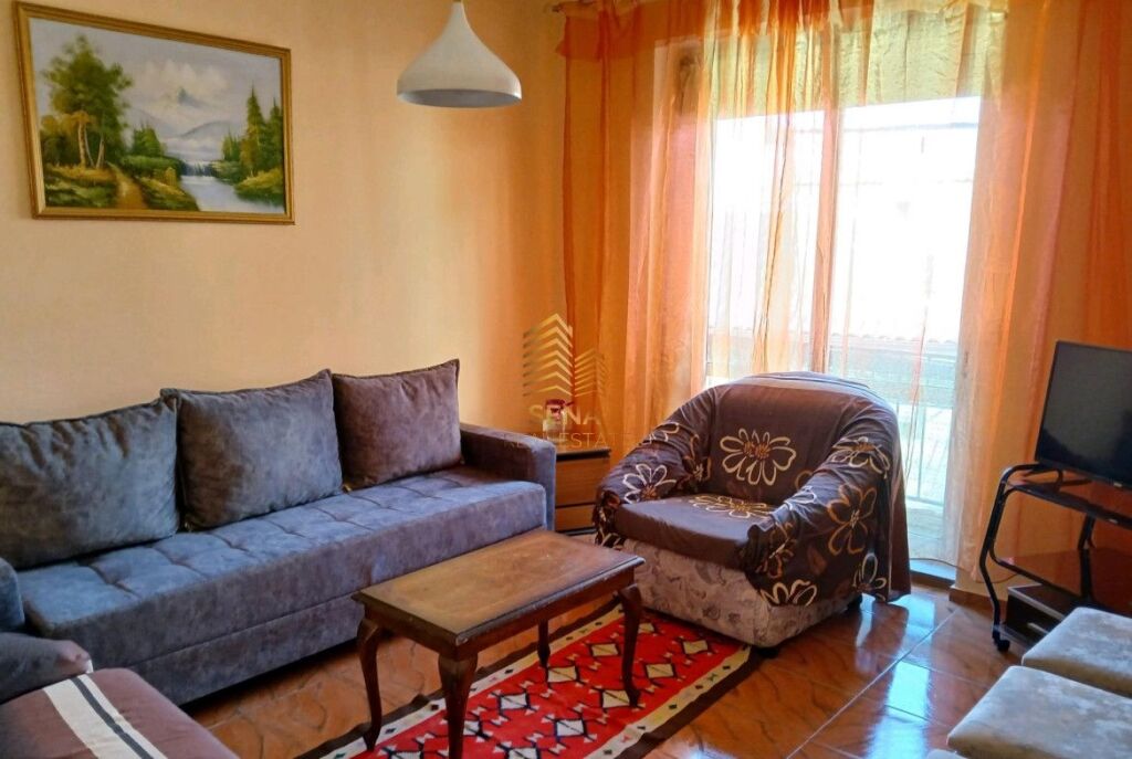 Qira, Apartament, 1+1+Kuzhine e Vecuar, Brryli, 500 Euro/Muaj