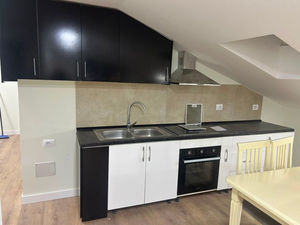 Apartment 2+1+2 for rent opposite UET in Porcelan