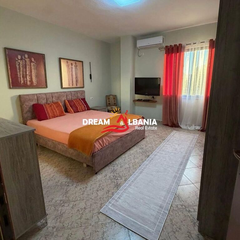 Apartment 2+1+2+2 balconies for rent at Myslym Shyri near Muhamet Gjollesha street (ID 422155709)
