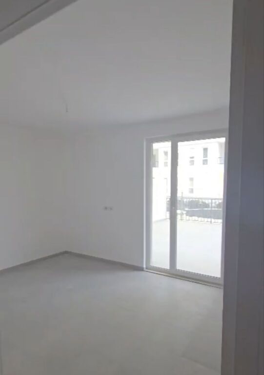 Qera | Ambjent Biznesi | Univers City | 550 €/muaj