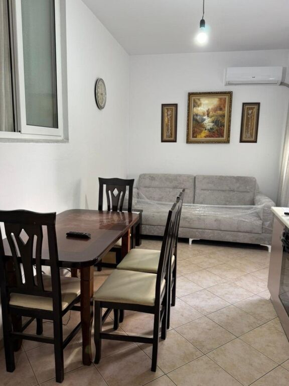 🏡 Affittasi appartamento 1+1 Comune di Parigi, Via Medar Shtylla – Complesso Kika 1