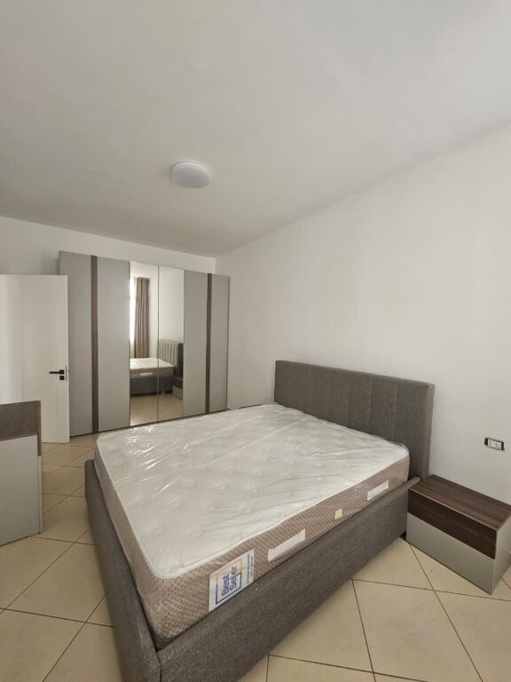 Apartament 1+1 për qira te bar unik astir