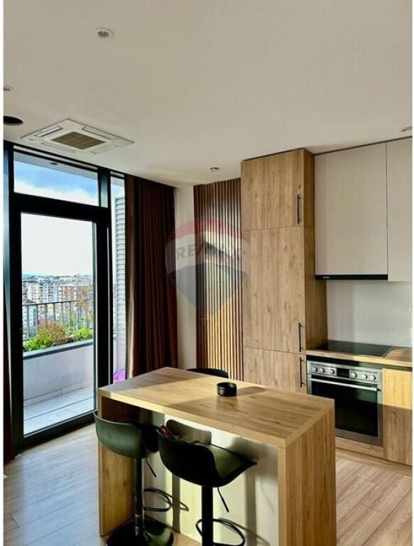 Apartment 2+1+2 for sale Lake View