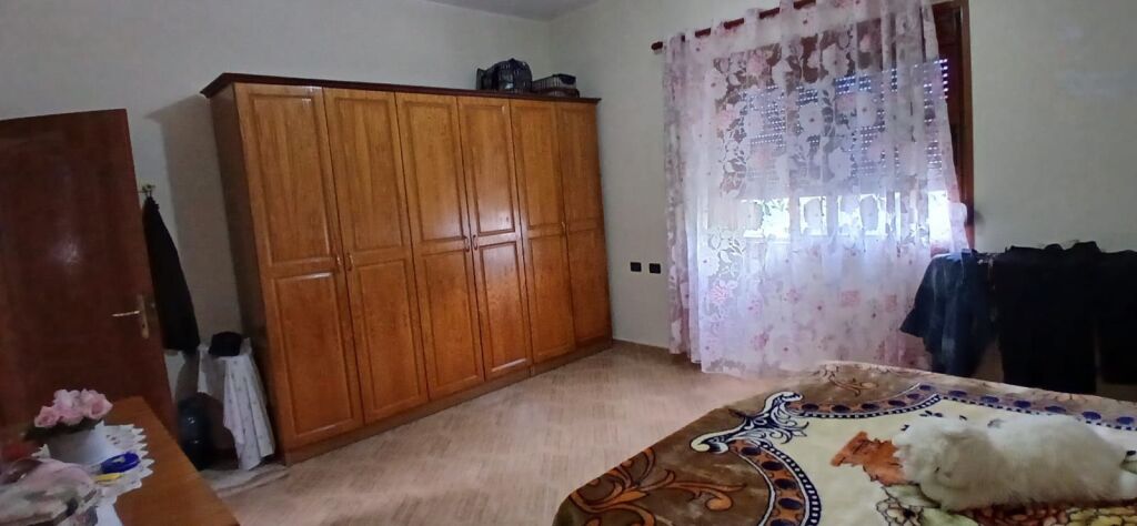 Casa privata 2+1, in affitto  Bishti Kalldremit, Vlore