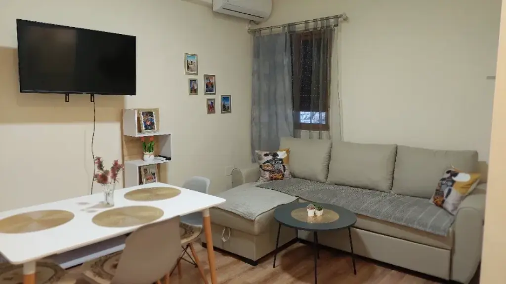 Affitto | Apartament 1 + 1 | Rruga Myslym Shyri | 600 €/mese