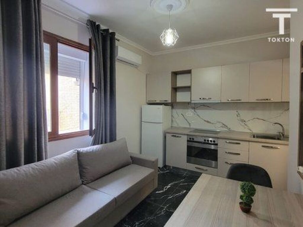 IN AFFITTO, APPARTAMENTO 1+1, VICINO ALLA SCUOLA "KARL GEGA", SELITE, TIRANA