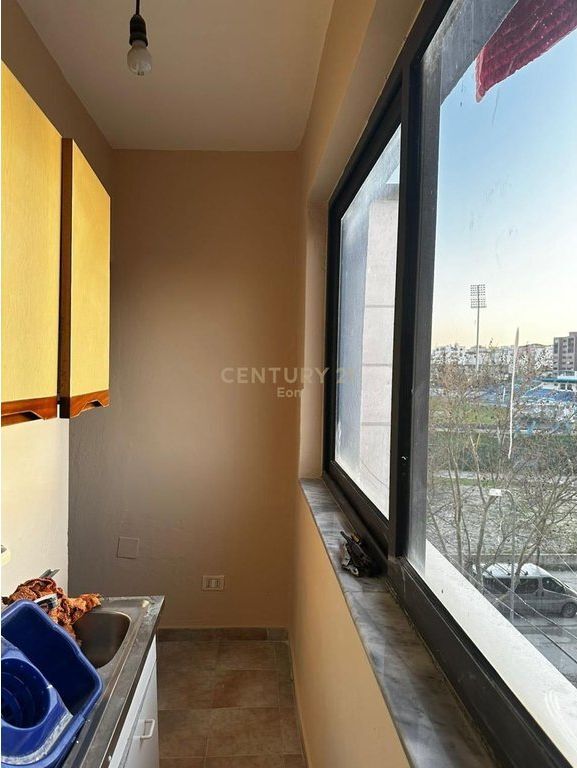 SHITET APARTAMENT KATI 4, 1+1 TEK STADIUMI, NE DURRES !