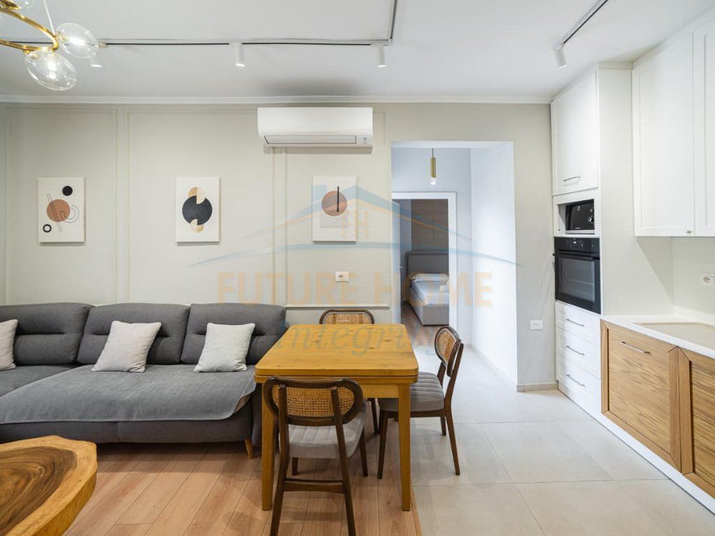 For sale, 2+1 apartment, Hoxha Tahsim Street, Tirana.