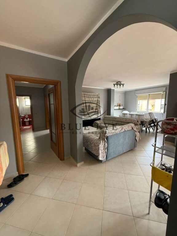 Apartament 2+1 Në Shitje vetëm pak hapa nga deti vollga, Durres