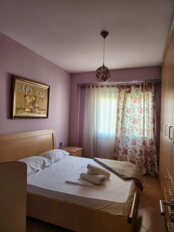 Apartament me qera - Fresk