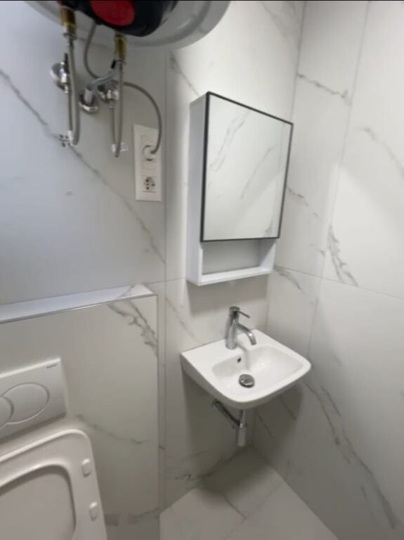Affitto | Apartament 1 + 1 | Shkolla e bashkuar 350 €/mese