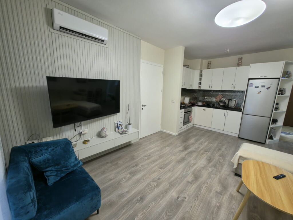 SHITET APARTAMENT 2+1+2 NE MISTO MAME !!!