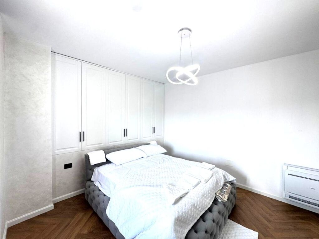 APPARTAMENTO 2+1 CON PISCINA IN AFFITTO NELLA RESIDENZA LAKELAND, FARKË