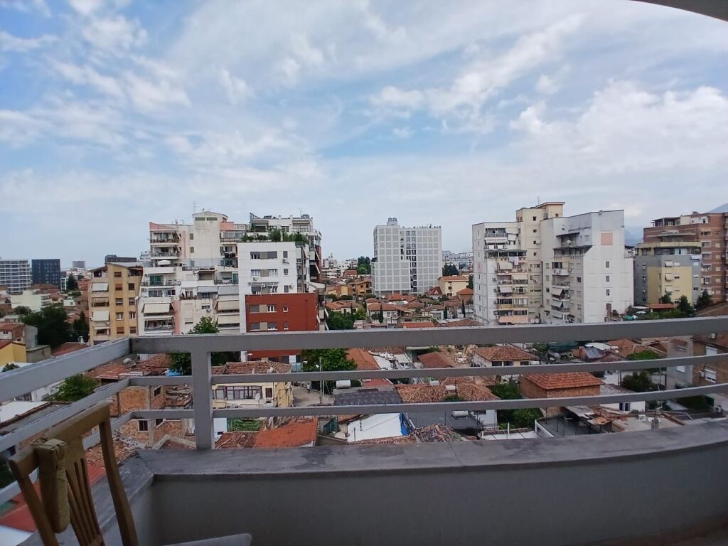 2+1, 6th floor elevator, new market, 600 thousand lek