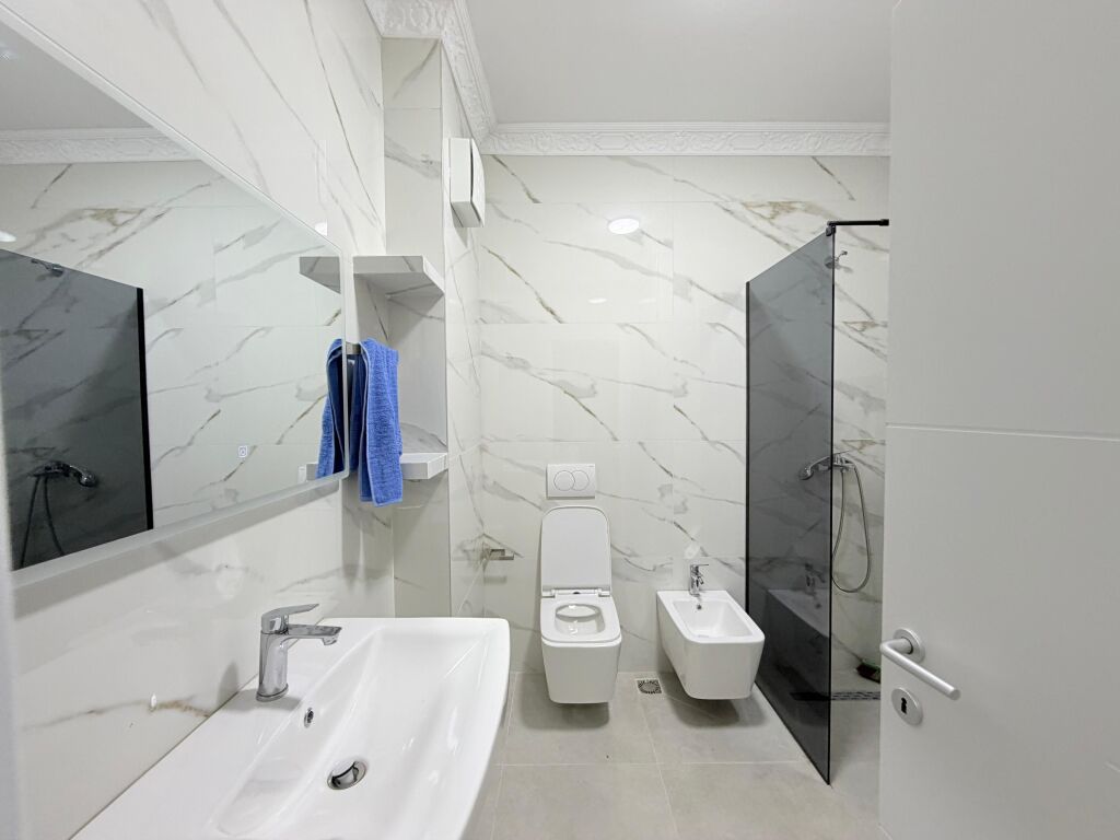Apartment 1+1 for rent with parking space  📍 At Jordan Misja, near the New Boulevard