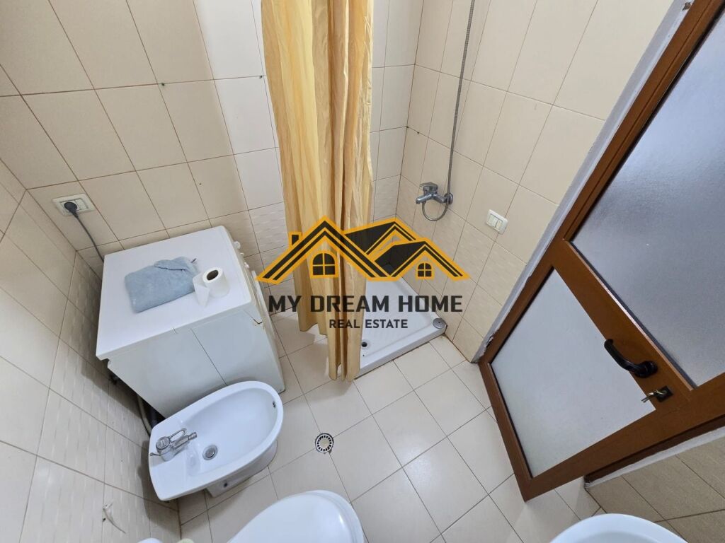 APPARTAMENTO 1+1 IN AFFITTO SPIAGGIA, DURRES!