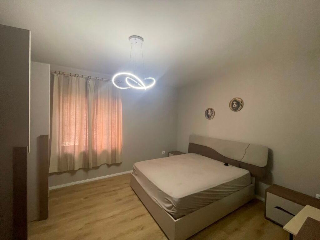 Apartament 1+1 me Qira pranë Uzinës Dinamo
