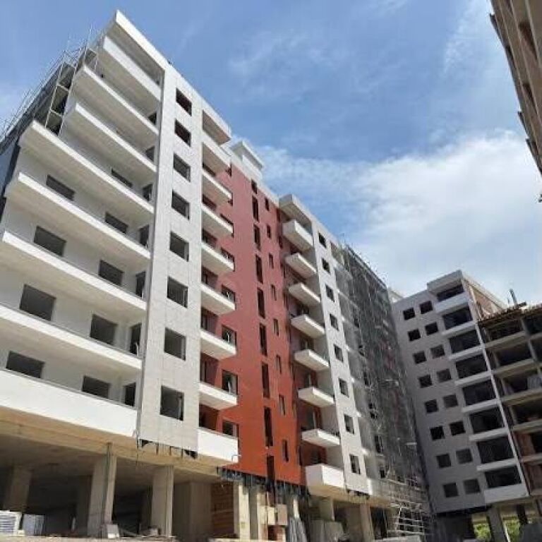 🏢 Appartamento 2+1 in vendita a Space City, Paskuqan 📍