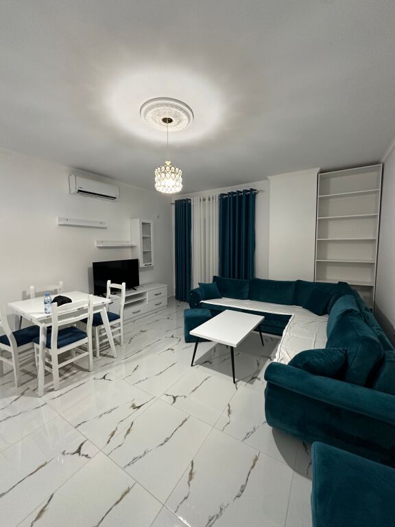 Super 1+1 for rent at Vila L Astir 450€