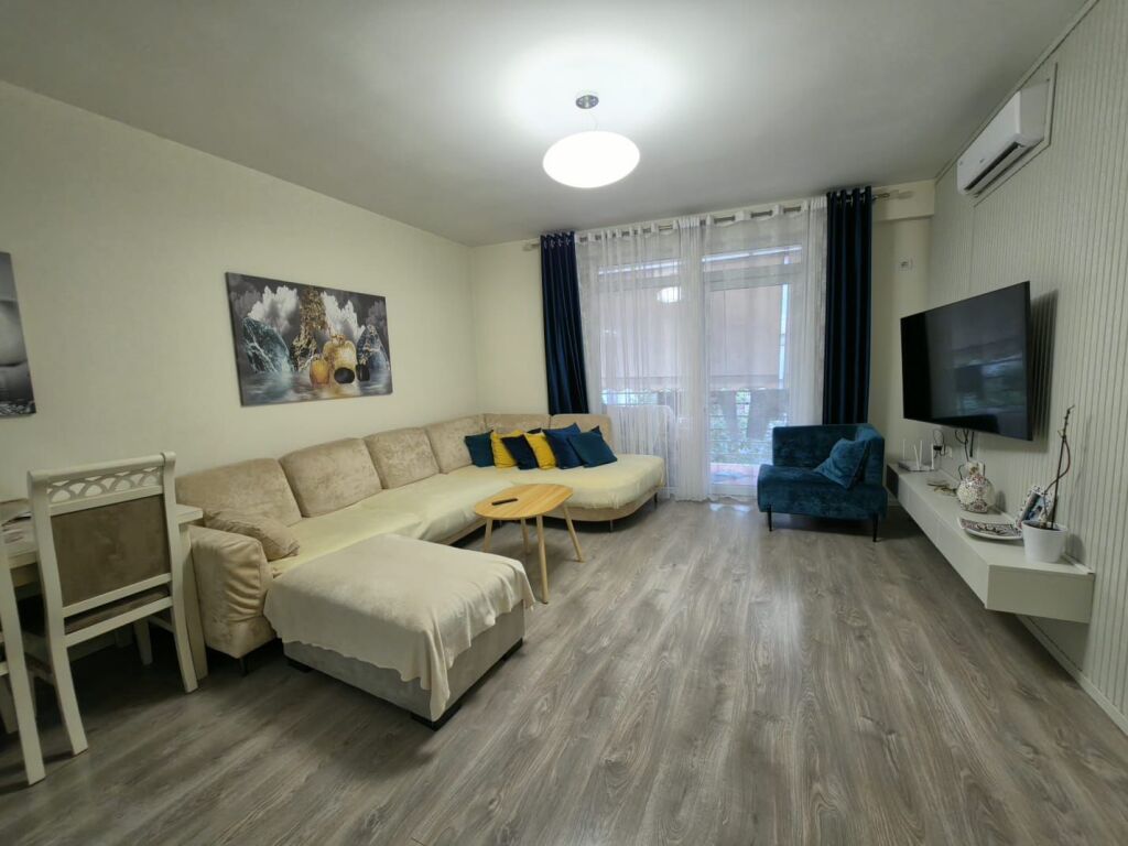 SHITET APARTAMENT 2+1+2 NE MISTO MAME !!!