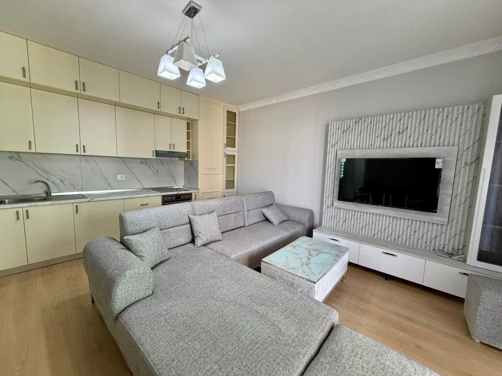 📣 AFFITTO Appartamento 1+1 Con Posto Auto 📍 Presso “Jordan Misja”, Vicino al Nuovo Viale ✨