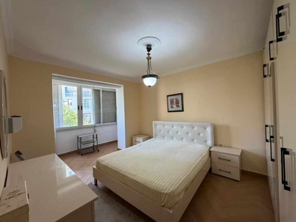 Appartamento 1+1 in affitto in Via Mine Peza.