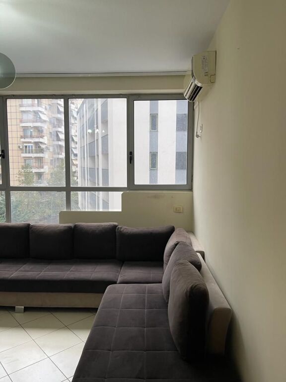 Apartament 2+1+2 + Ballkon me qira – Rruga Teodor Keko, Astir !