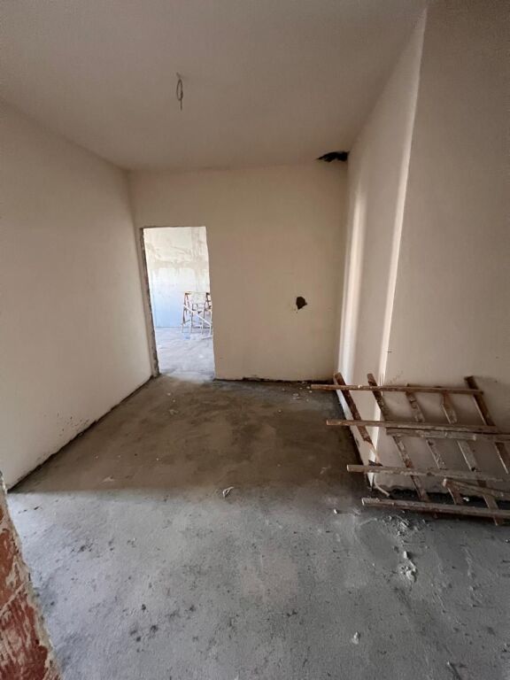 🏡 Apartment 2+1 for Sale – Fusha e Aviacionit