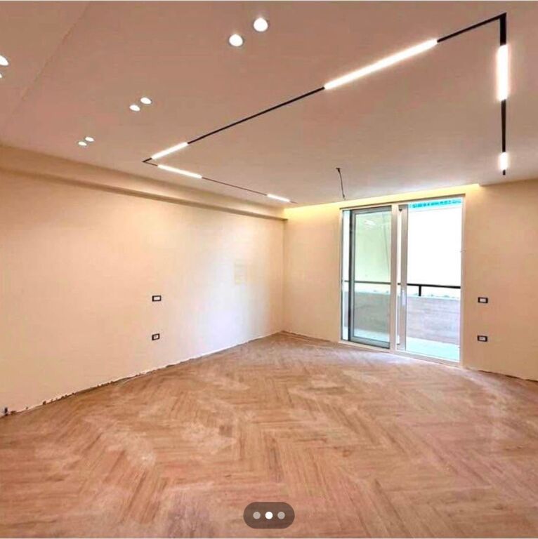 2+1, reconstructed, former exhibition, 320 thousand euros