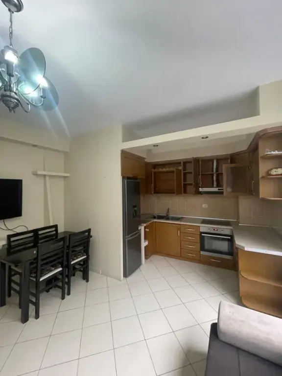 Affitto | Apartament 2 + 1 | Astir | 470 €/mese