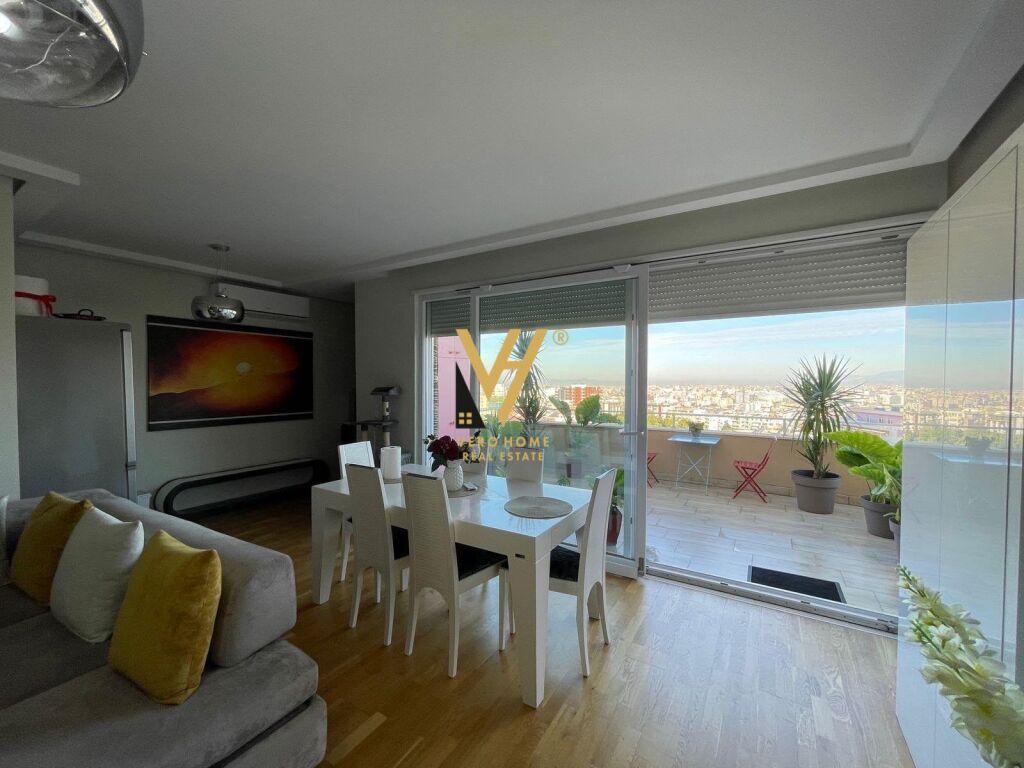VENDESI APPARTAMENTO 3+1+2+BLK PRESSO IL GIARDINO BOTANICO 360.000 EURO