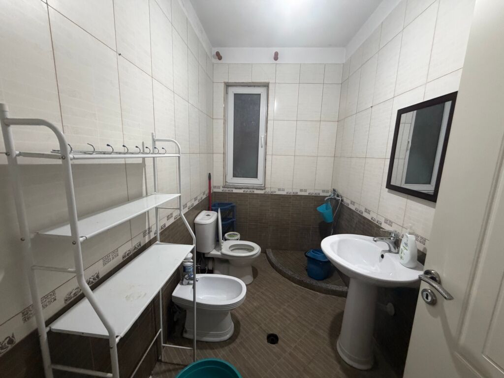 2+1, empty for residence or office, villa L Astir, 300 thousand lek